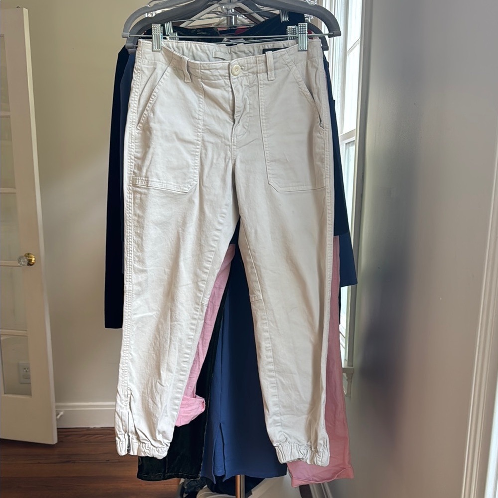 Banana Republic Cream Cargo Jogger Pants